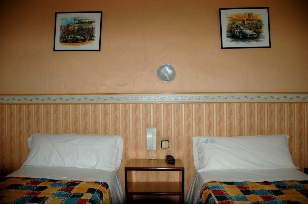 Pension Venecia Salou Ngoại thất bức ảnh