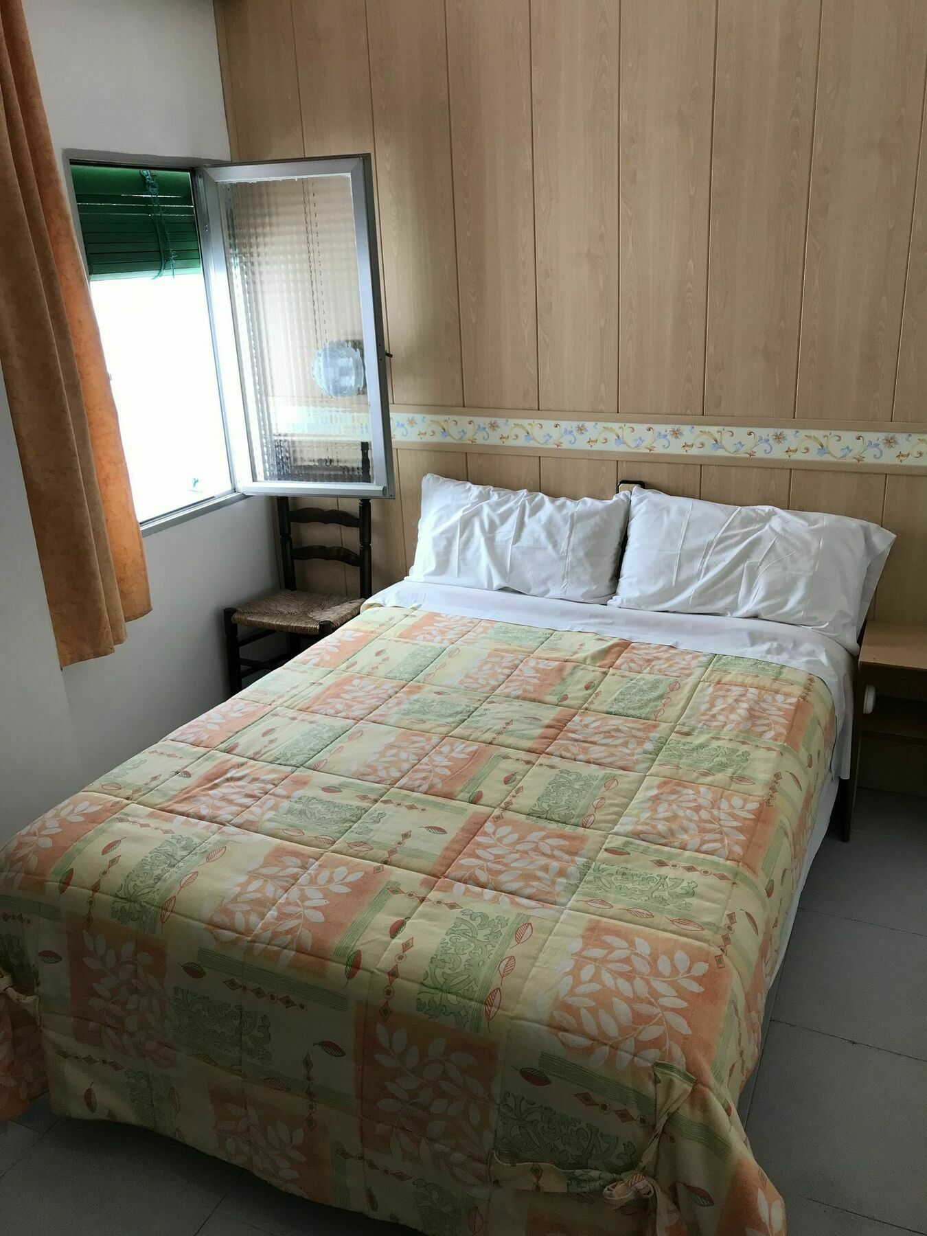 Pension Venecia Salou Ngoại thất bức ảnh